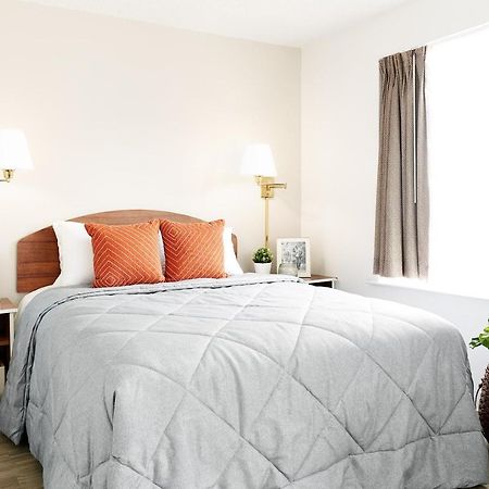 Intown Suites Extended Stay Greenville Sc - Wade Hampton מראה חיצוני תמונה
